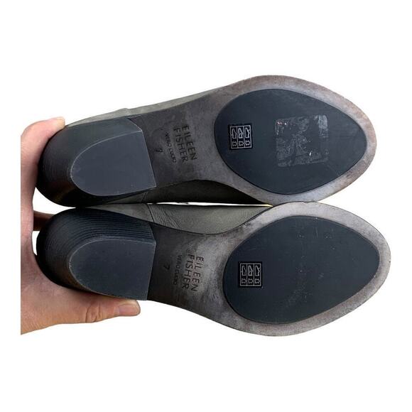 Eileen Fisher Vero Cuoio Grey Suede Strappy Block Heel Peep-Toe Booties - Size 7 - Picture 6 of 9